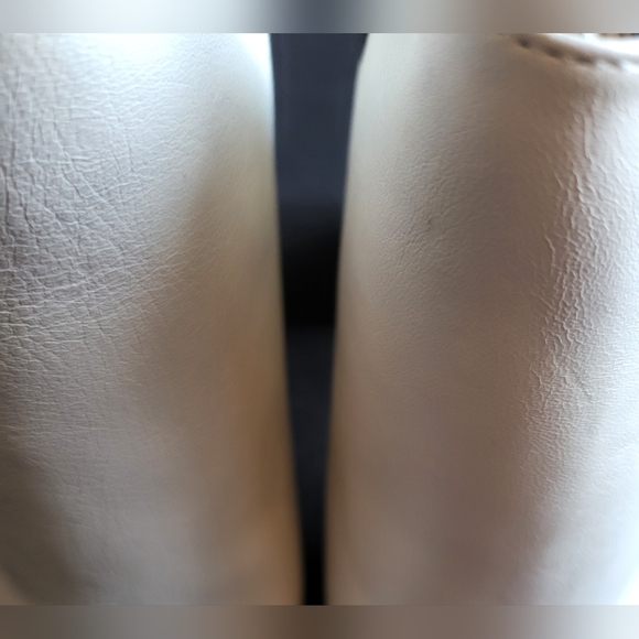 NWOT White Leather Block Heeled Bootie Dolce Vita - Picture 6 of 10